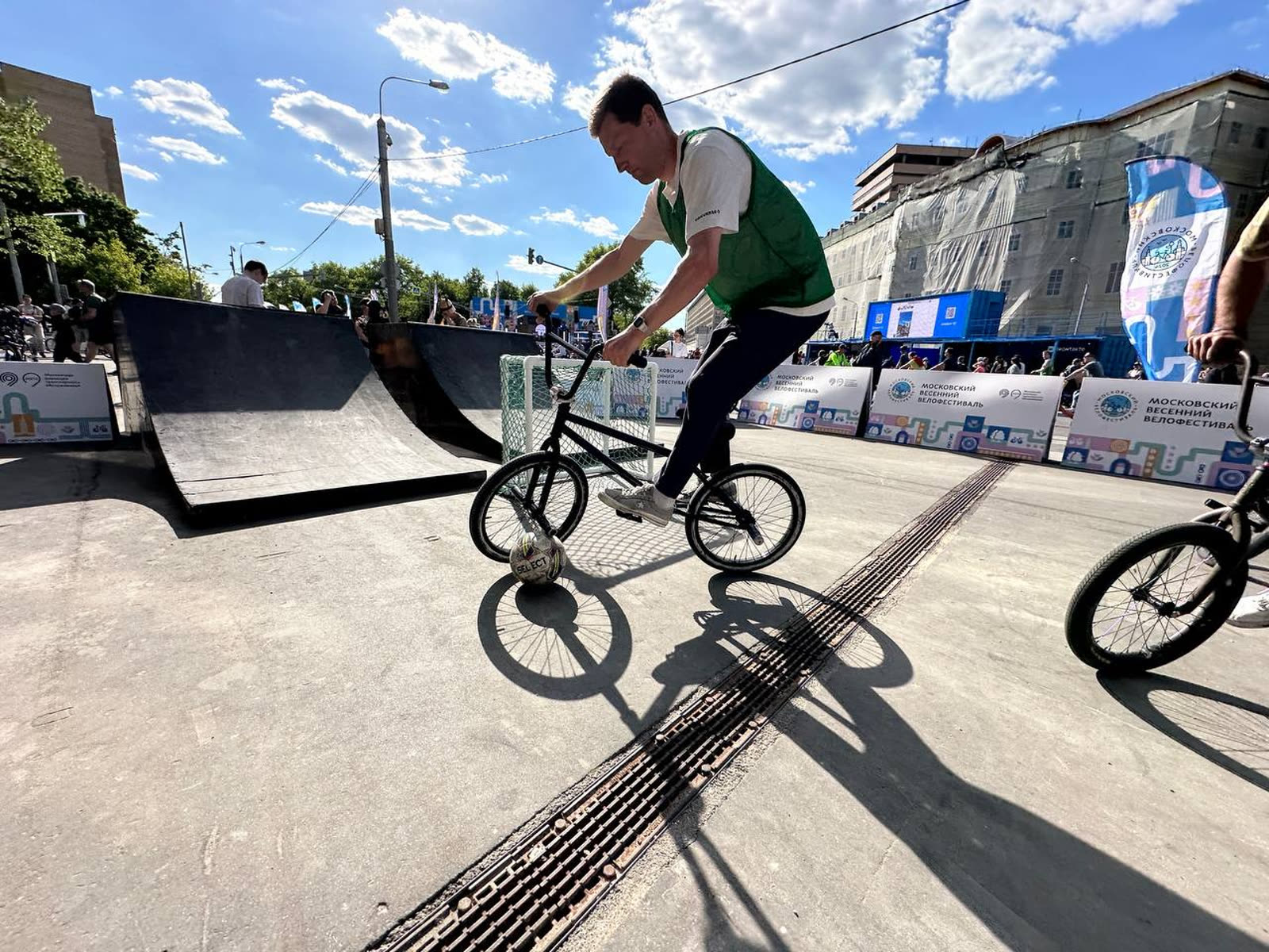 Велофутбол на BMX